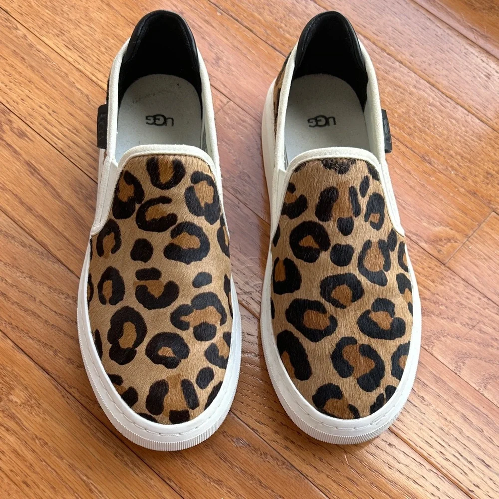 Leopard Print Slip-On UGG Jass Exotic Calf Hair Sneakers - Women's Size 7 GUC